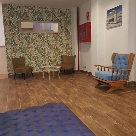 Mozaik Lloret Pensión