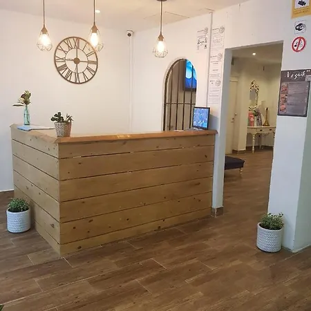 Mozaik Lloret Pensión